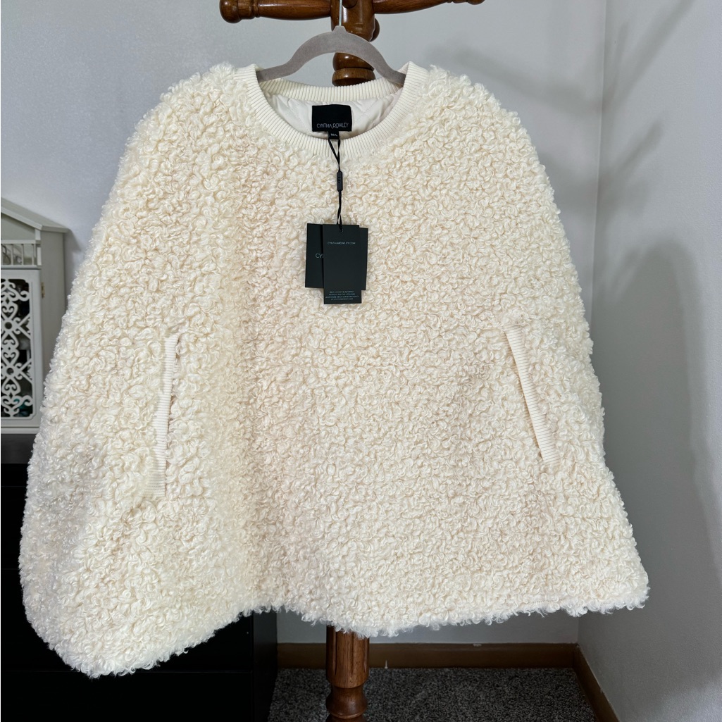 Cynthia Rowley Cream Cape M/L